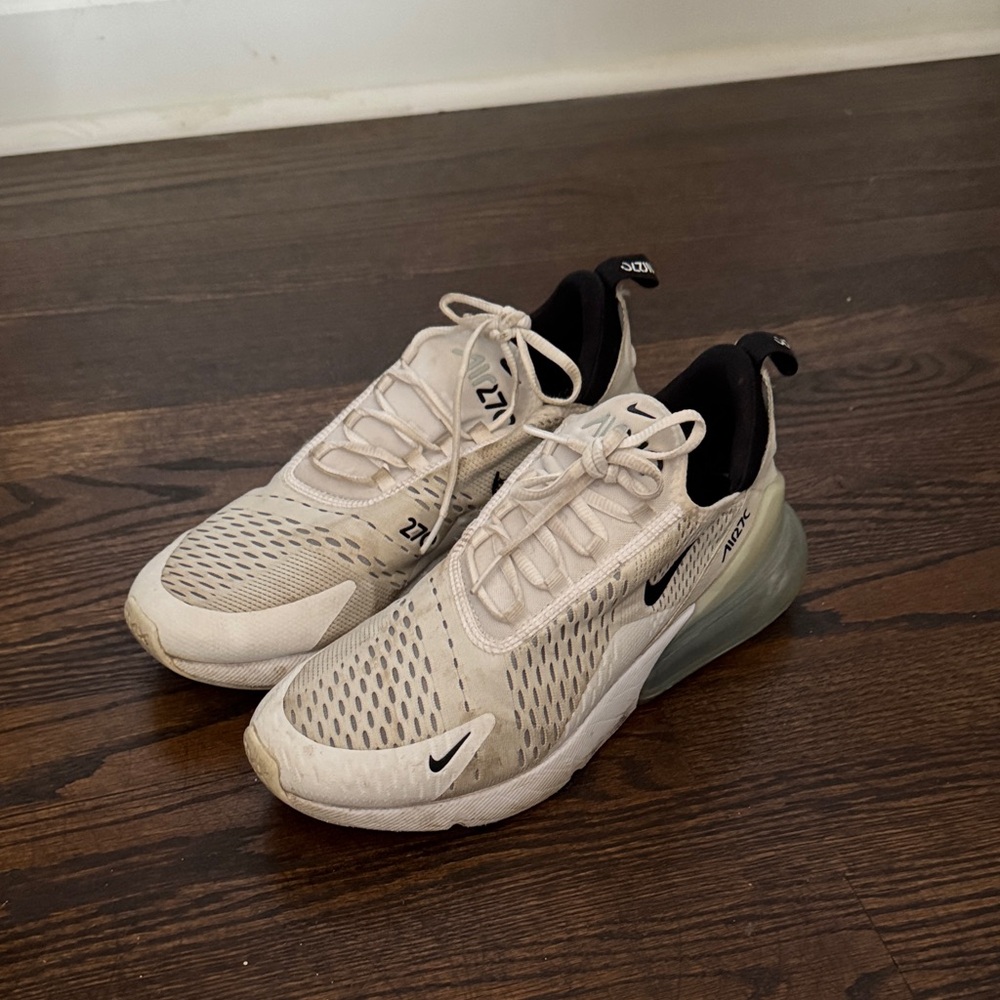 Nike Air Max 270 Sneakers